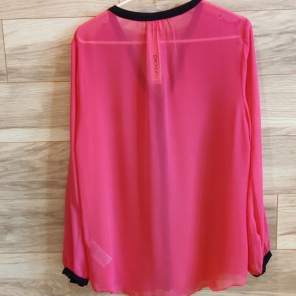 DKNY women's top L NWT - Picture 2 of 3